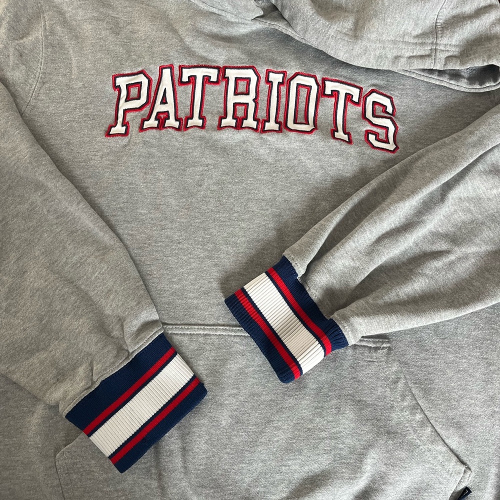 Patriots NFL Gray  Hoodie w tri colored ribbed cuffs